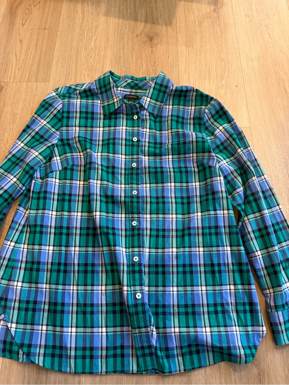 Women’s Talbots Classic Plaid Button-Down Shirt in Teal and Blue adult Large